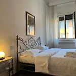 Prestigious 3 Bedrooms, 8 Guest, Centre Porta Romana ミラノ